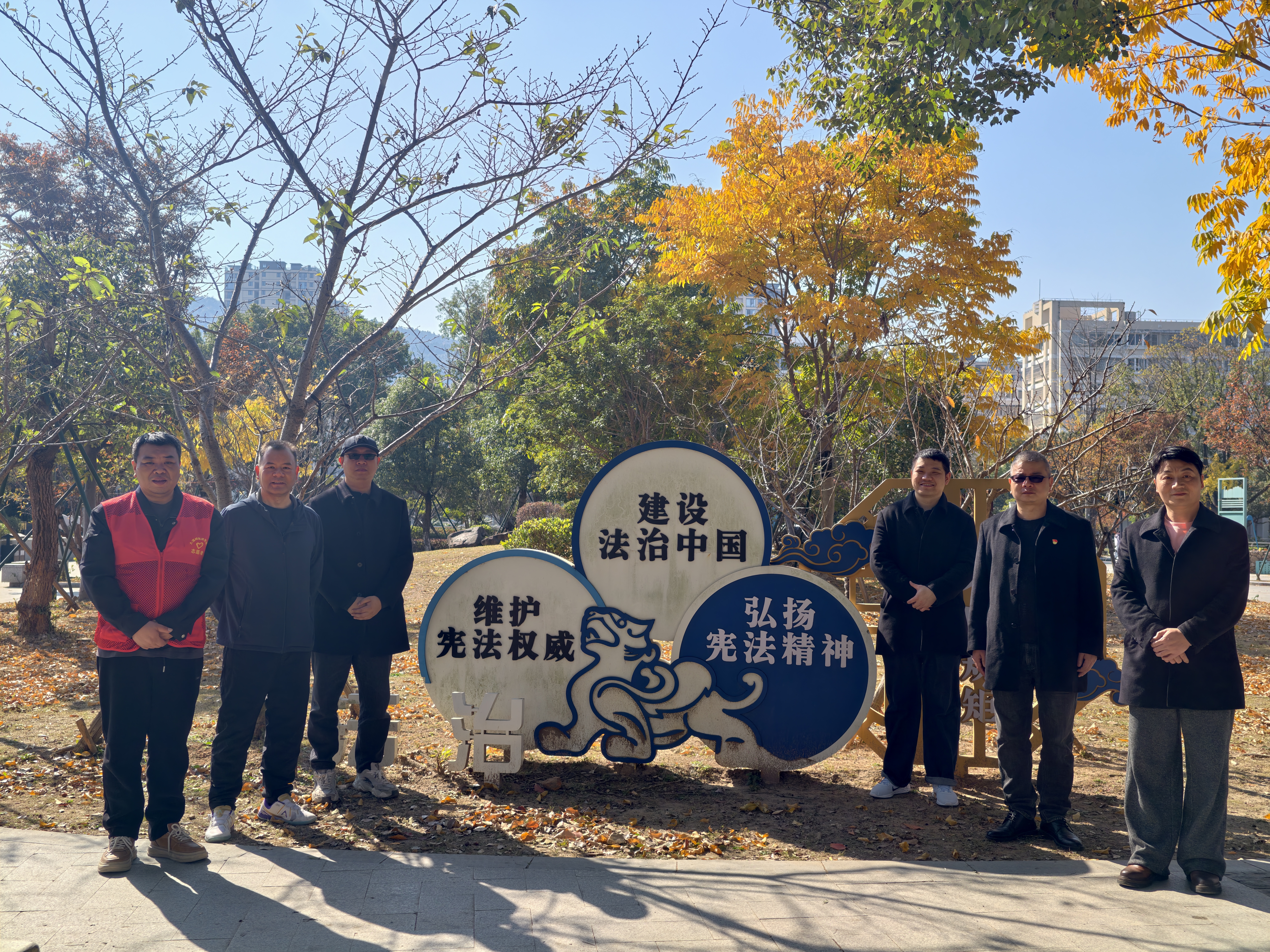 1764832658105641.jpg 2.jpg